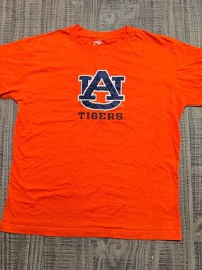 Vintage Pro Player Orange Short Sleeve Tee w Embroidered AU Tigers Logo